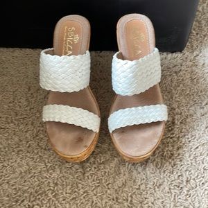Sbicca size 9 white platform wedge slip on. Very gently worn.